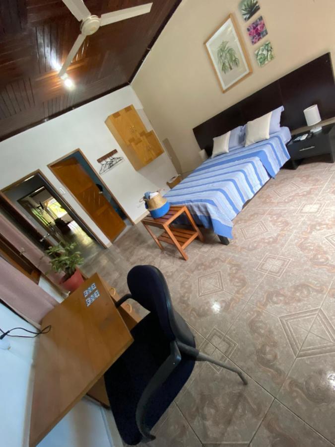 Poseidon Guest House Iquitos Eksteriør bilde