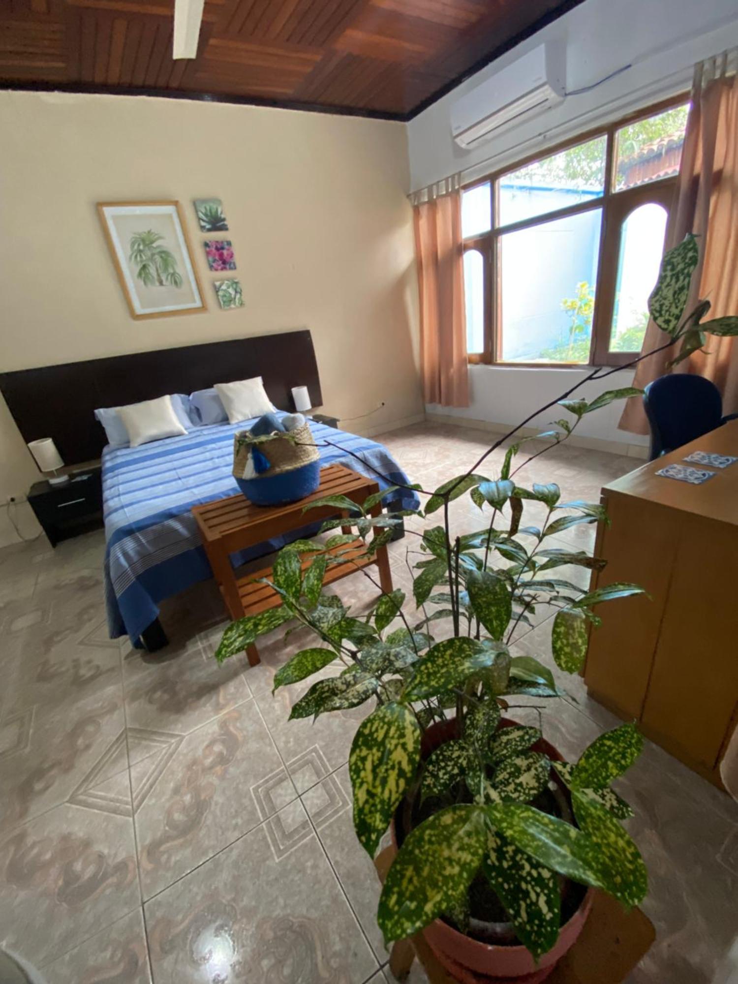 Poseidon Guest House Iquitos Eksteriør bilde