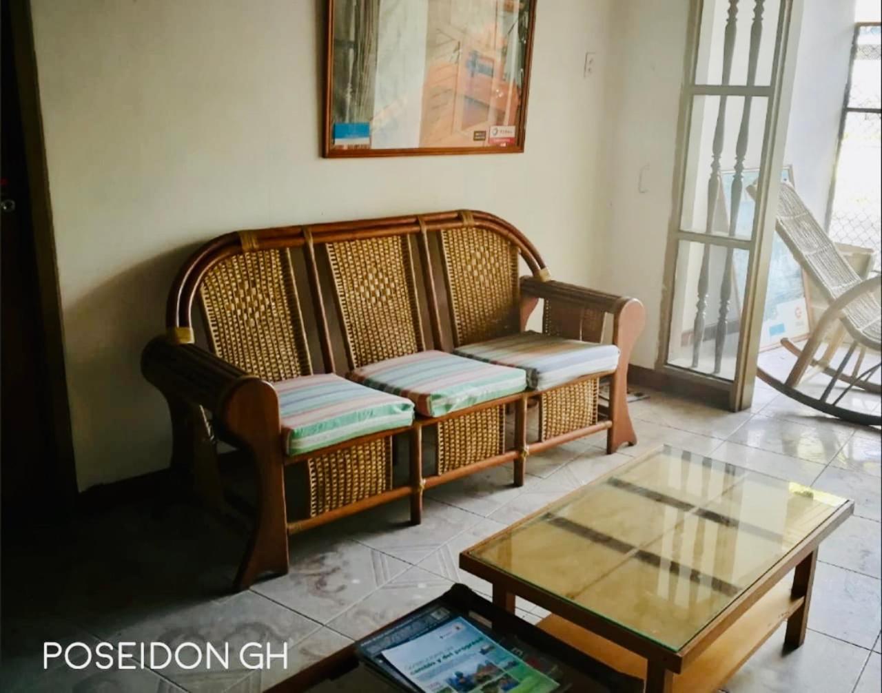 Poseidon Guest House Iquitos Eksteriør bilde