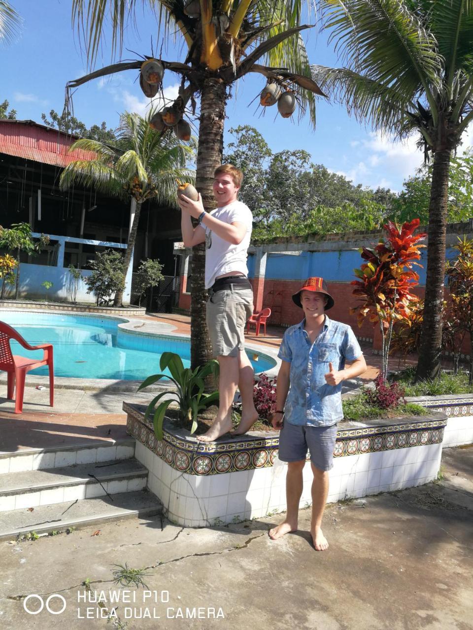 Poseidon Guest House Iquitos Eksteriør bilde